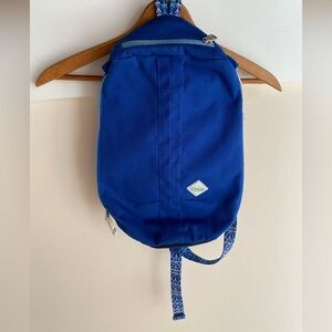 Chaco Women’s Radlands Sling Crossbody Bag Royal Blue White GUC